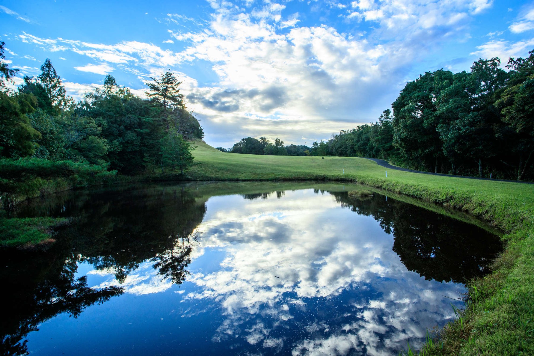 名神竜王カントリー倶楽部