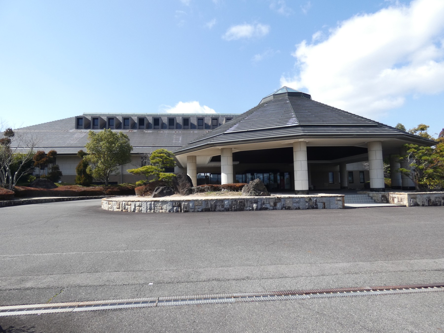 名神竜王カントリー倶楽部